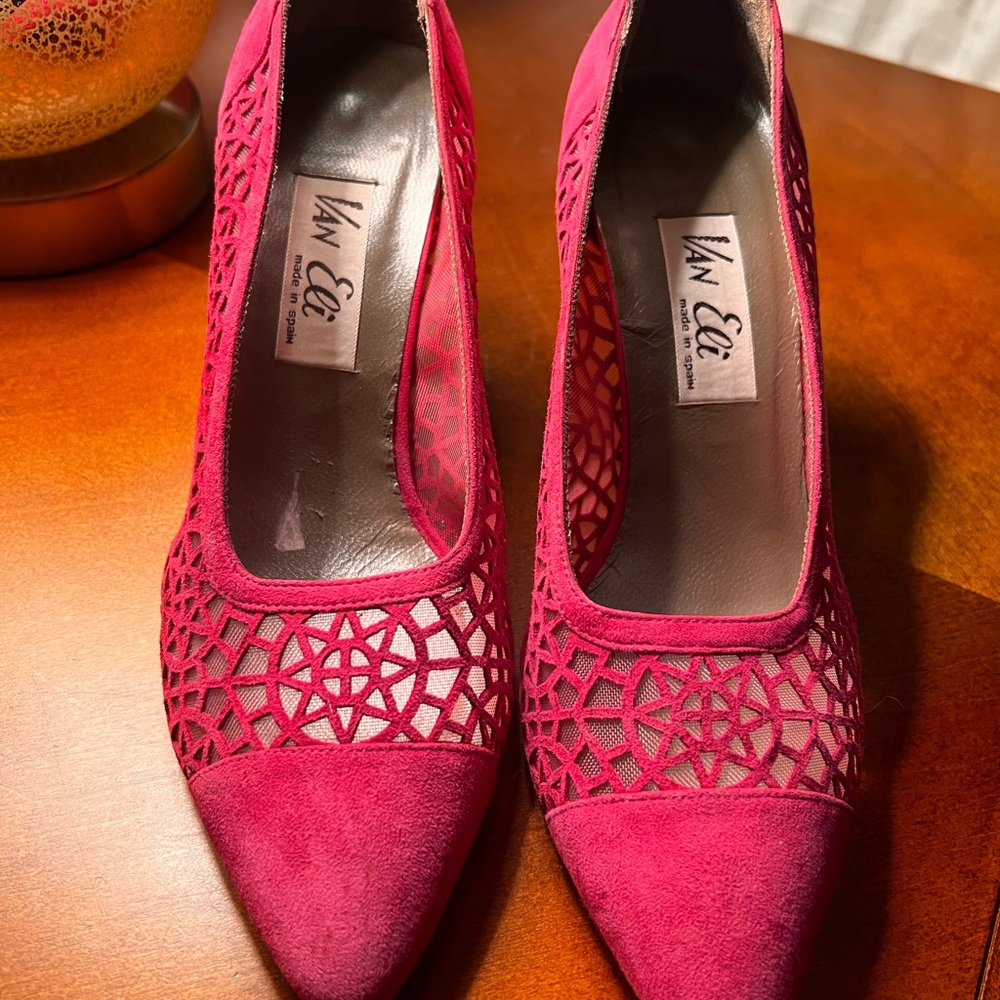 Van Eli Fuchsia Heels with Mesh Design